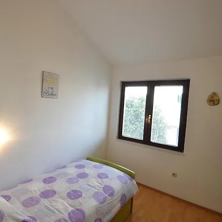Apartment ZubaeIae.1 아파트 *