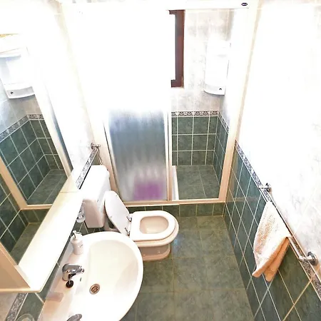 Apartment ZubaeIae.1 아파트 자다르